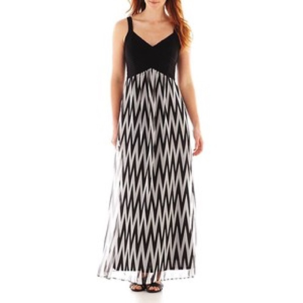 Black and White Maxi Dress - Brand New